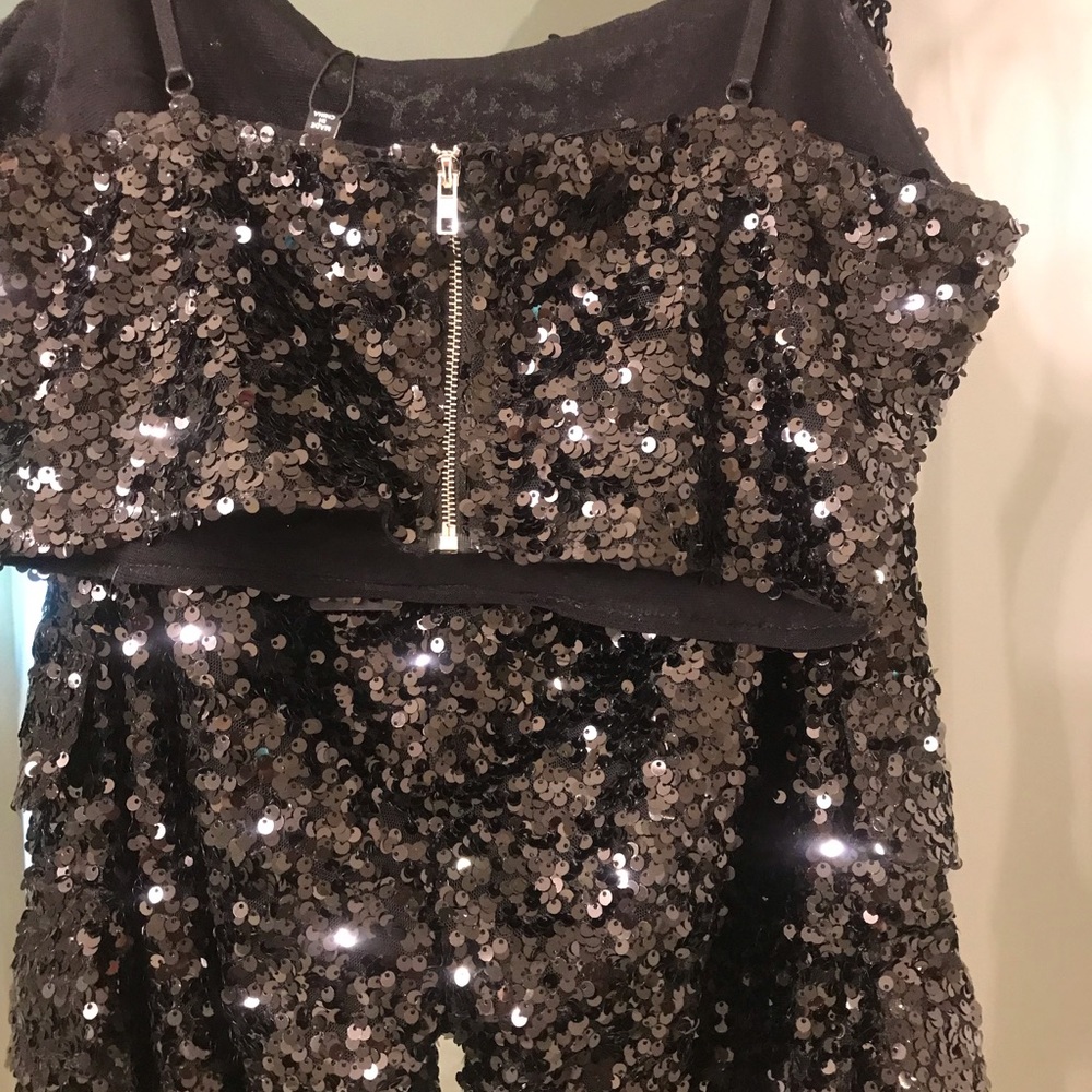 NWT 2 Pc Sequin Pants & Cropped Top Set - Black.  Available in Small. - Picture 8 of 10